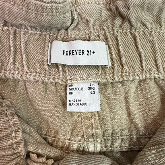 NWT Forever 21 Plus Paperbag Waist Jeans - Picture 3 of 4